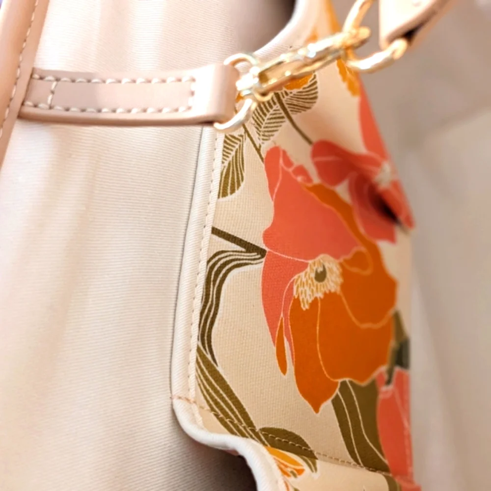 Spartina 449 Pink and Orange Floral Tote Bag with Leather Handles. NWT